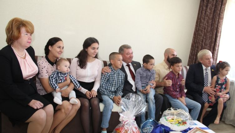 Лучшая семья 2018 года живет в Новочебоксарске