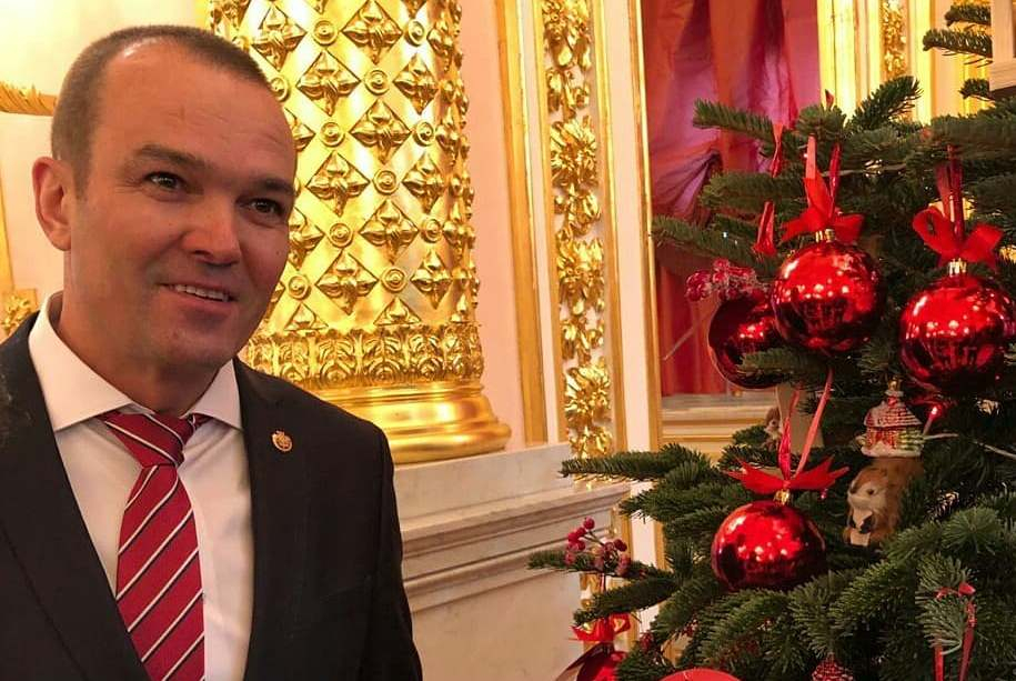 Игнатьев поздравляет жителей и гостей республики с наступающим Новым годом