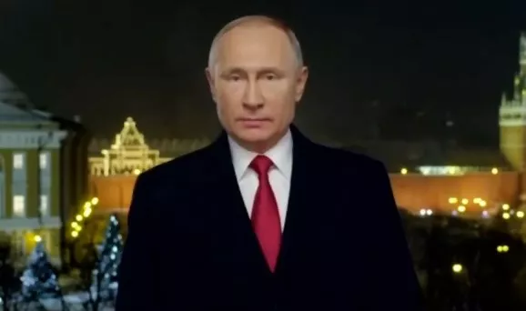 Фото к статье: Путин пожелал жителям России в 2019 году радости и благополучия