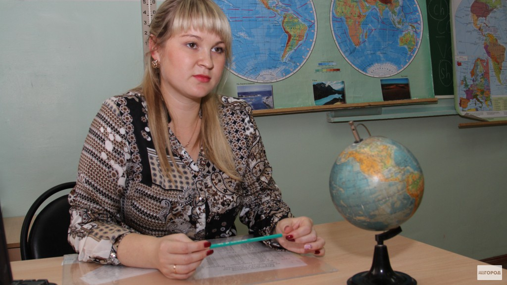 В Чувашии средняя зарплата учителя составляет более 24000 рублей
