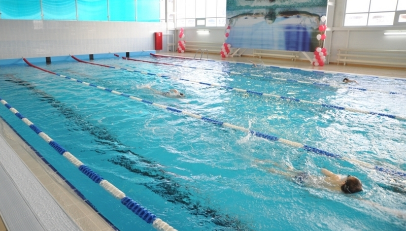 В весенние каникулы чебоксарские школьники могут поплавать в бассейне бесплатно