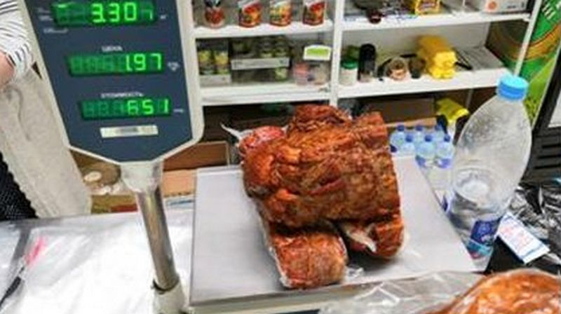 На рынке в Чебоксарах продавали небезопасные мясные продукты
