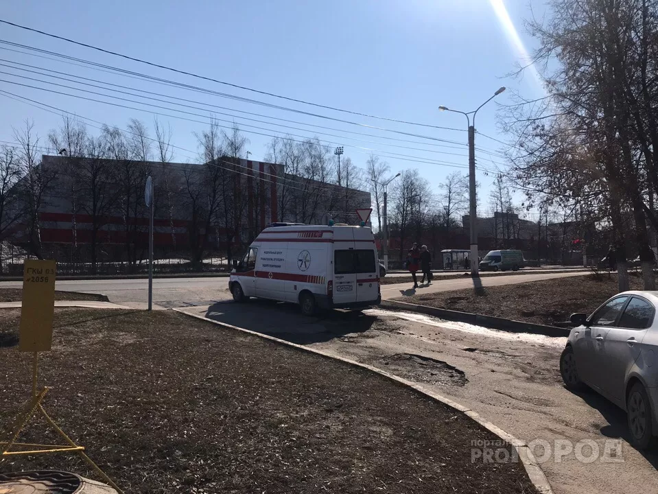 Фото к статье: Врачи скорой помощи в Чувашии будут носить нагрудные видеорегистраторы
