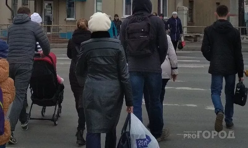 Фото к статье: Россиян с низкой зарплатой могут освободить от подоходного налога