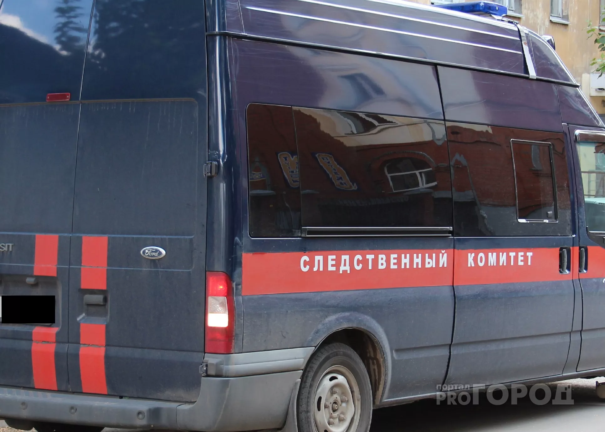 Фото к статье: В Чебоксарах мужчину отправили в колонию за убийство незнакомки в подъезде