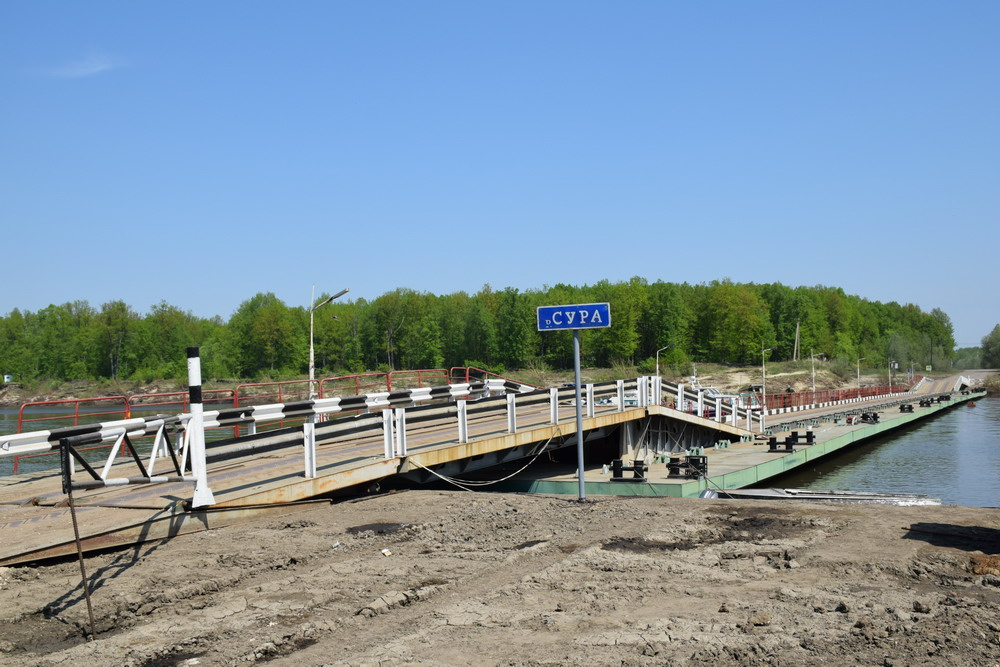 В Шумерле начали устанавливать мост через Суру