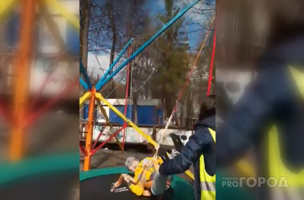 В чебоксарском парке порвался трос аттракциона, который удерживал ребенка