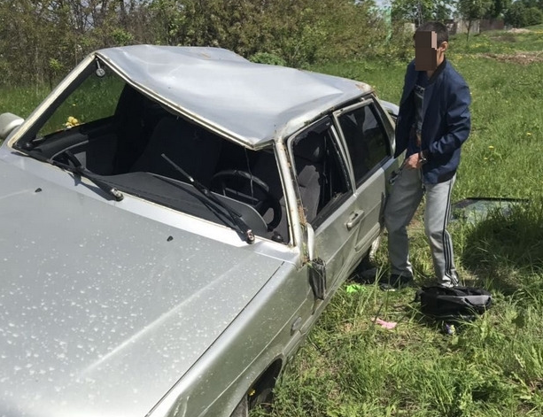 В Чувашии курсант автошколы разбил машину тещи, скрываясь от инспекторов ДПС