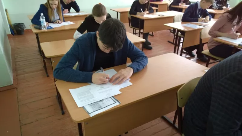 Фото к статье: ЕГЭ поддержали только 6% населения Чувашии