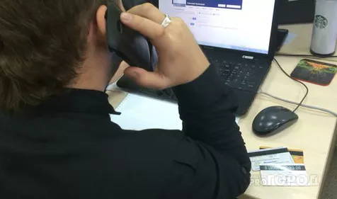 Фото к статье: Специалисты рассказали признаки ненастоящих сотрудников банка