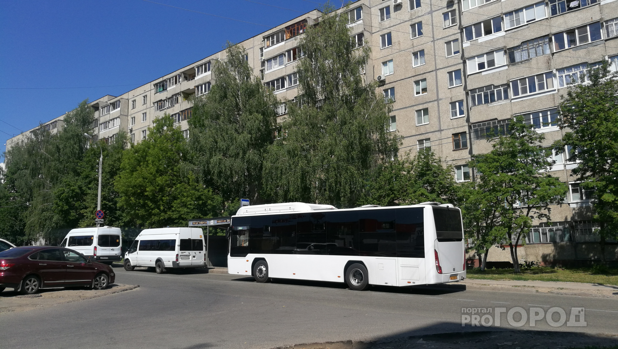 В Чебоксары приехали новые большие автобусы