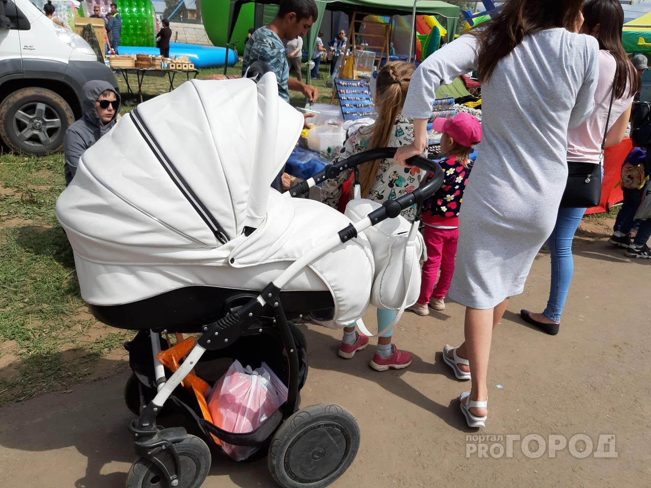Жители высказались о причинах низкой рождаемости в Чувашии
