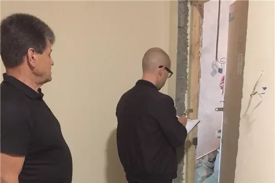 Фото к статье: Чебоксарский юрист рассказал, на что ссылаться во время квартирных рейдов чиновников