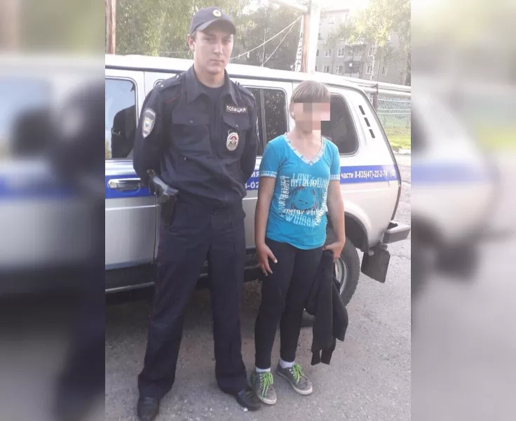Фото к статье: В Ядринском районе нашли пропавшую 10-летнюю девочку, которую искали всю ночь