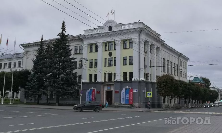 Фото к статье: Очередной кредит в 200 миллионов рублей мэрия брать пока передумала