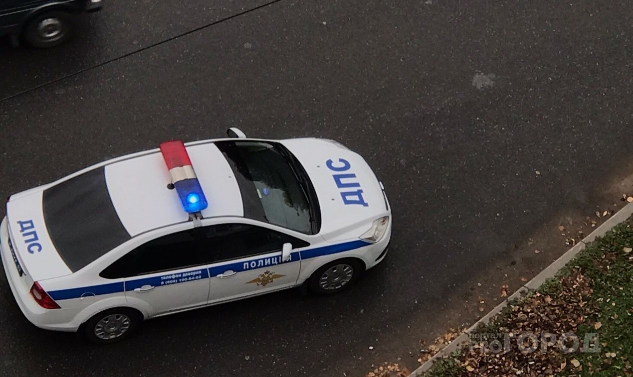 Житель Узбекистана попытался откупиться от инспектора ГИБДД в Чувашии