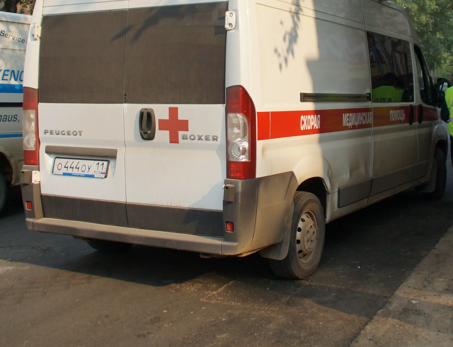 Фото к статье: Мужчина не смог открыть дверь квартиры и выпрыгнул в окно