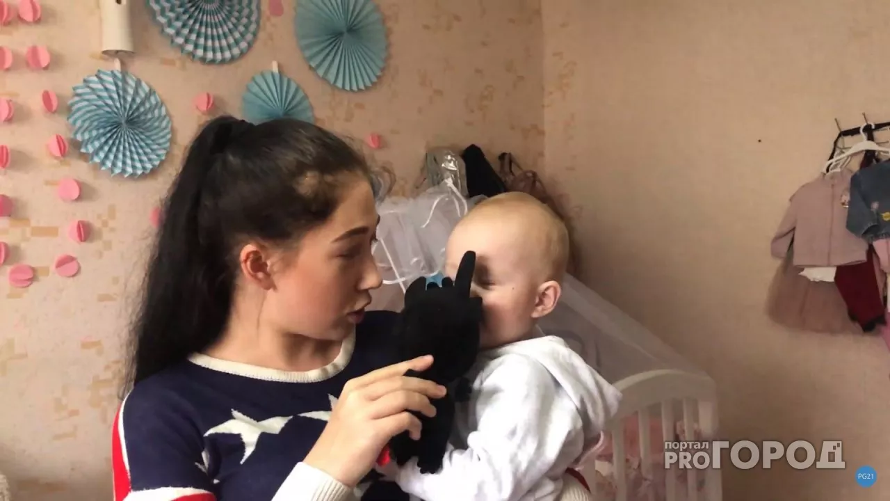 Фото к статье: Жизнь чебоксарки после шоу "Беременна в 16": "Зарабатываю до 40 тысяч рублей"