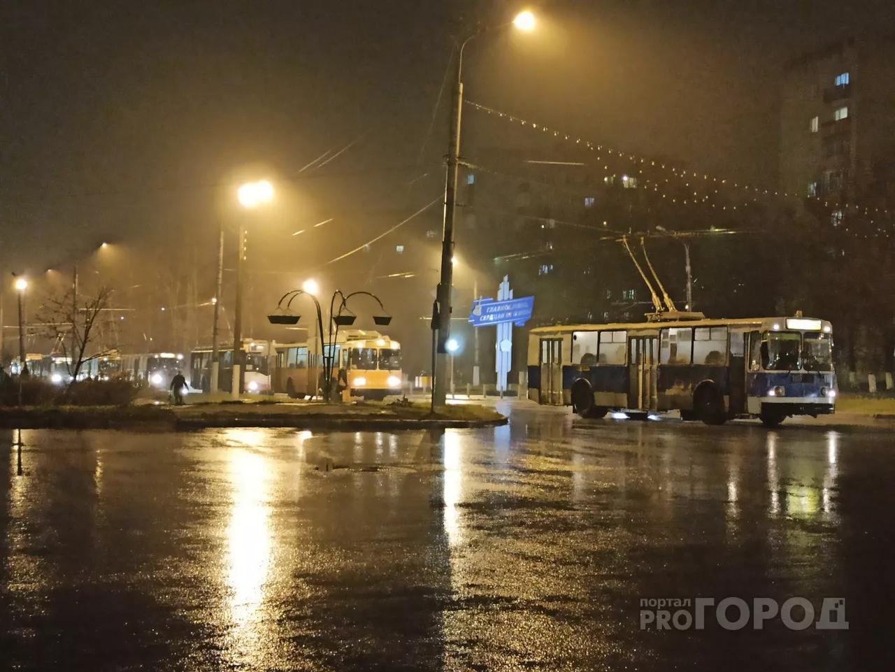 Фото к статье: В час пик в Новочебоксарске встали троллейбусы
