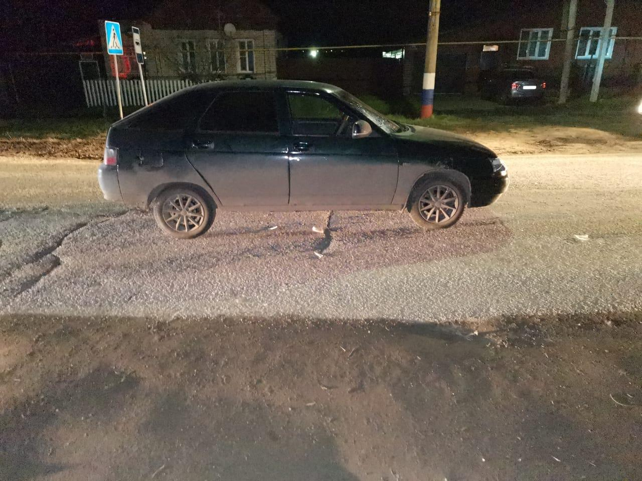 Женщина переходила дорогу по зебре в Алатыре и попала под машину