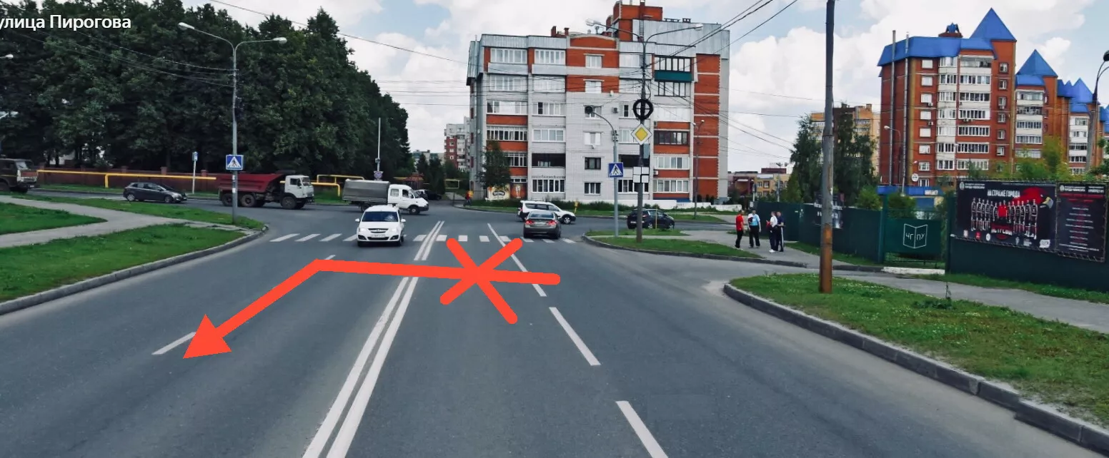 Фото к статье: Чиновники задумались о запрете левого поворота рядом с перекрестком улиц Крылова и Пирогова