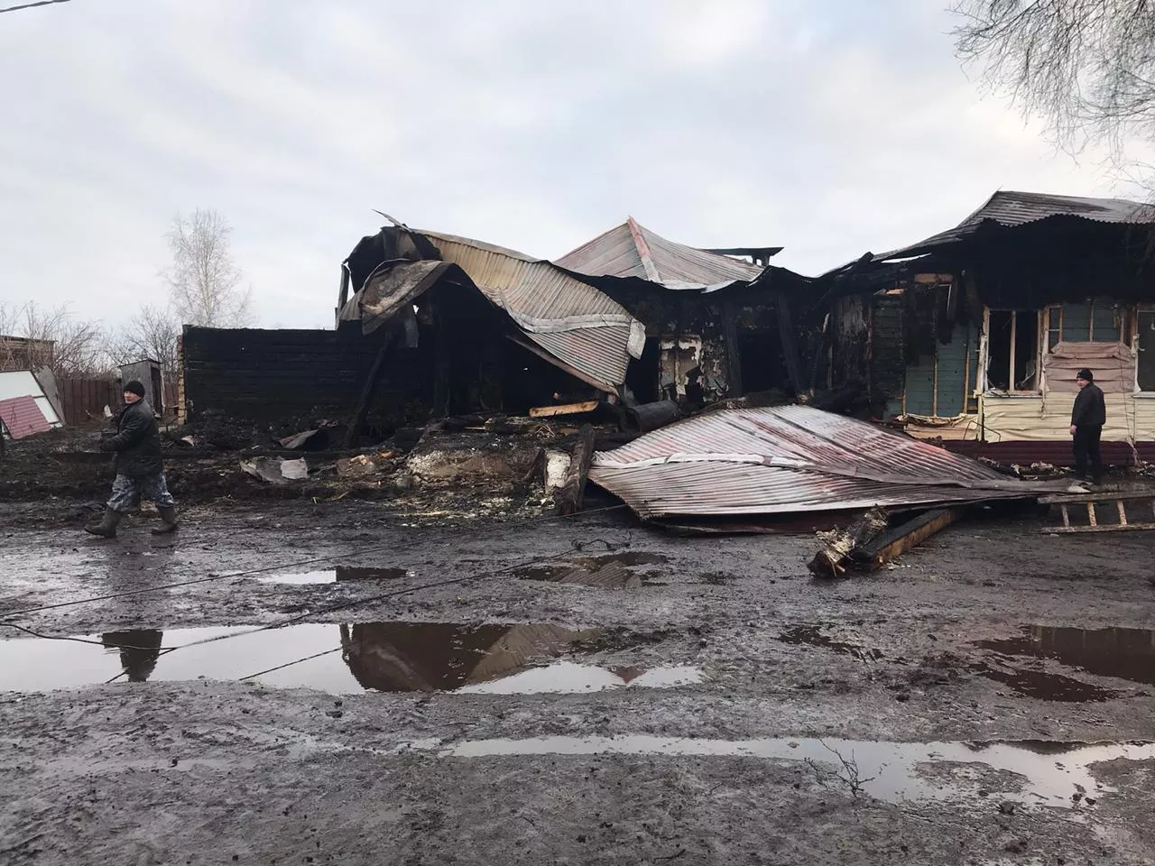 Фото к статье: Прокуратура проверит причины возгорания дома культуры