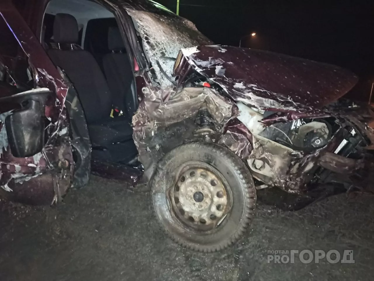 Фото к статье: Мелкое ДТП превратилось в крупную аварию с пострадавшими