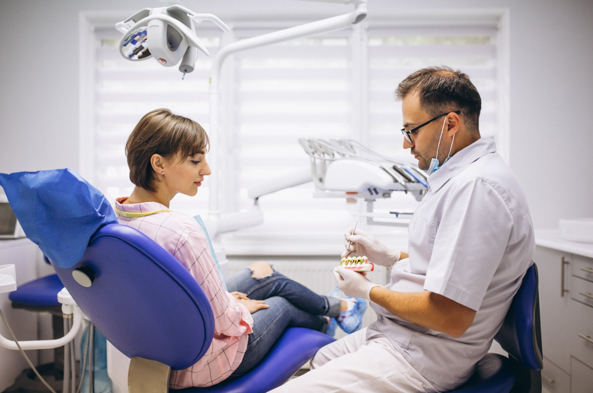 Стоматолог: есть способ сделать красивые зубы за 1 день