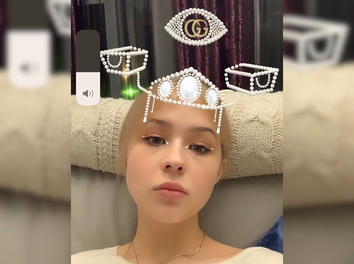 Художница из Чебоксар создала Instagram-маску для Gucci