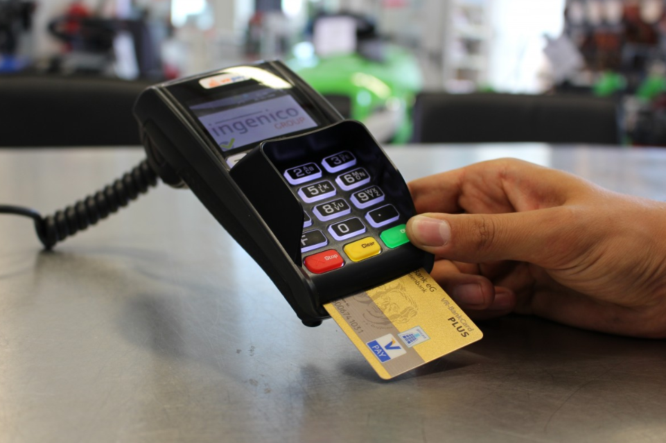 Банк «Открытие» при поддержке Mastercard запускает сервис Garmin Pay