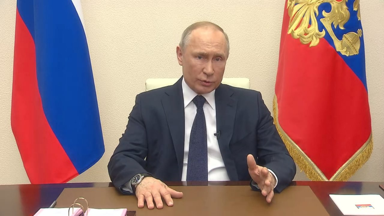 Шесть важных моментов в обращении Путина к стране
