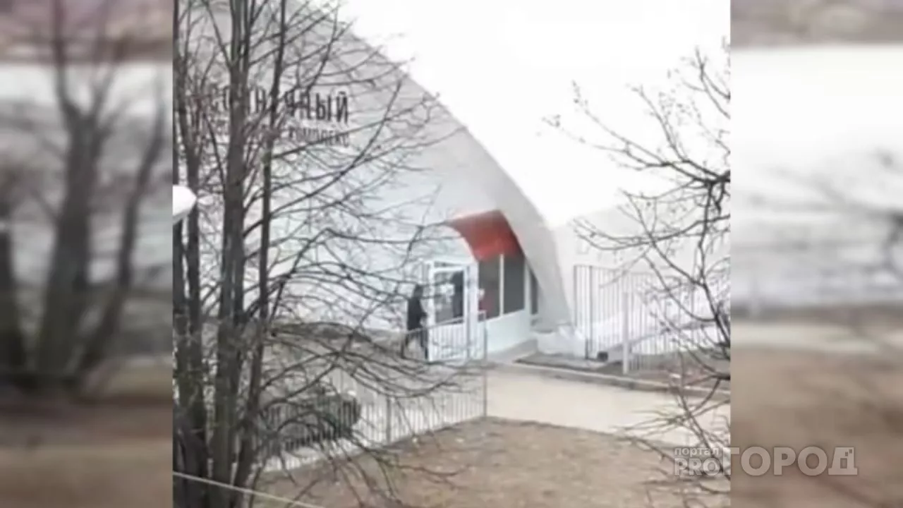 Фото к статье: В Новочебоксарске тайно работала частная футбольная площадка