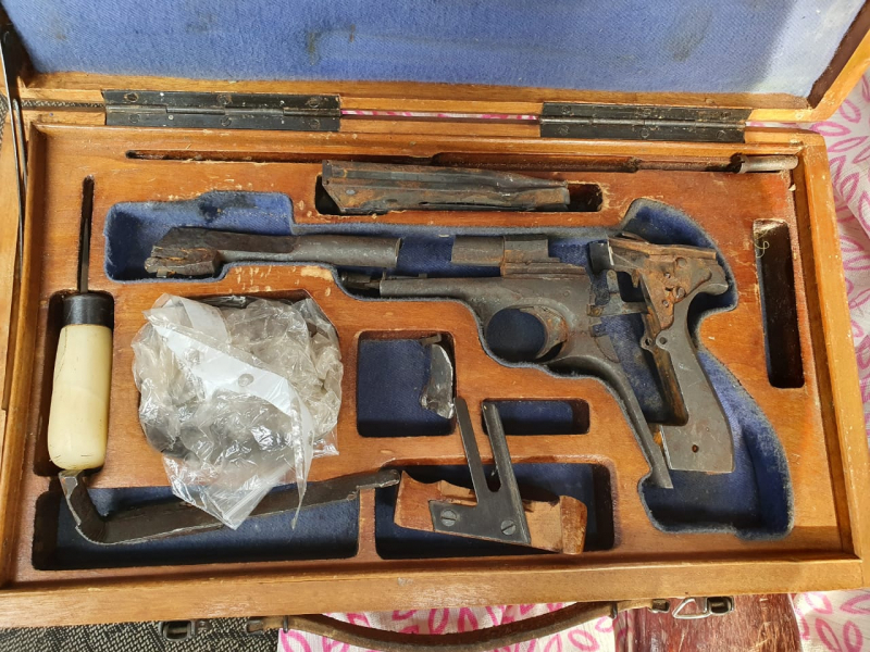 Тайную коллекцию оружия нашли у охотника в Чувашии