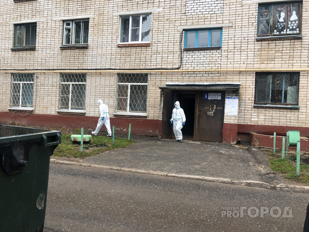 Жильцов новочебоксарского общежития вывезли за город, две комнаты отказались