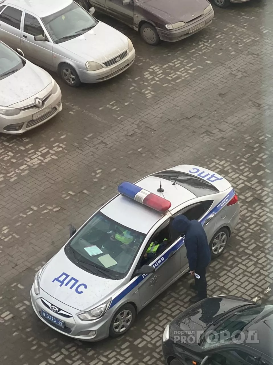Фото к статье: Жителя Чебоксарского района накажут за взятку в авто ГИБДД