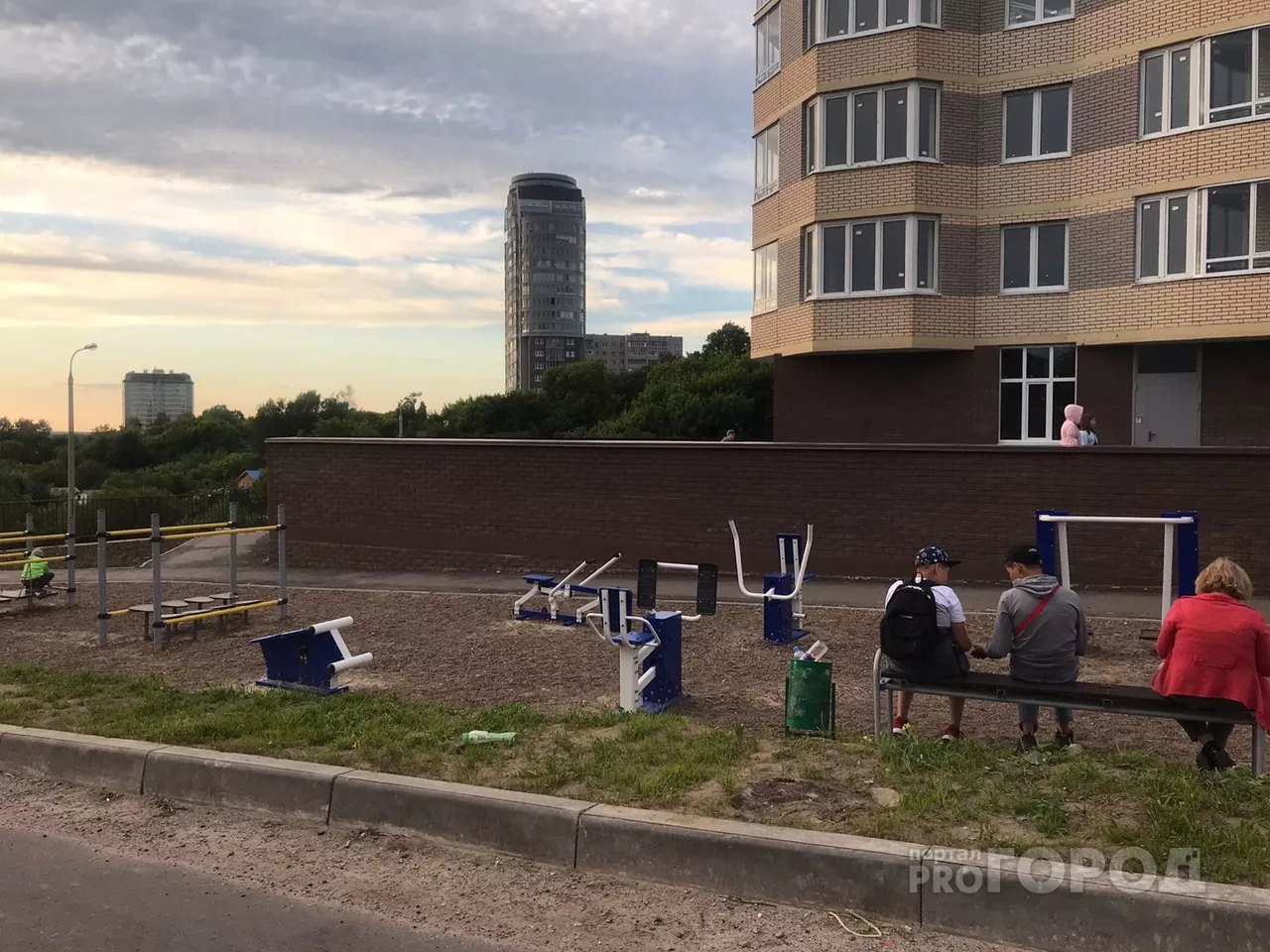 Фото к статье: В Чувашии сняли еще несколько ограничений по коронавирусу