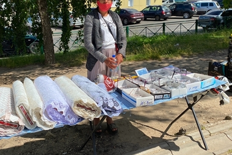 Продавцы тканей и очков незаконно расположились на улицах Чебоксар