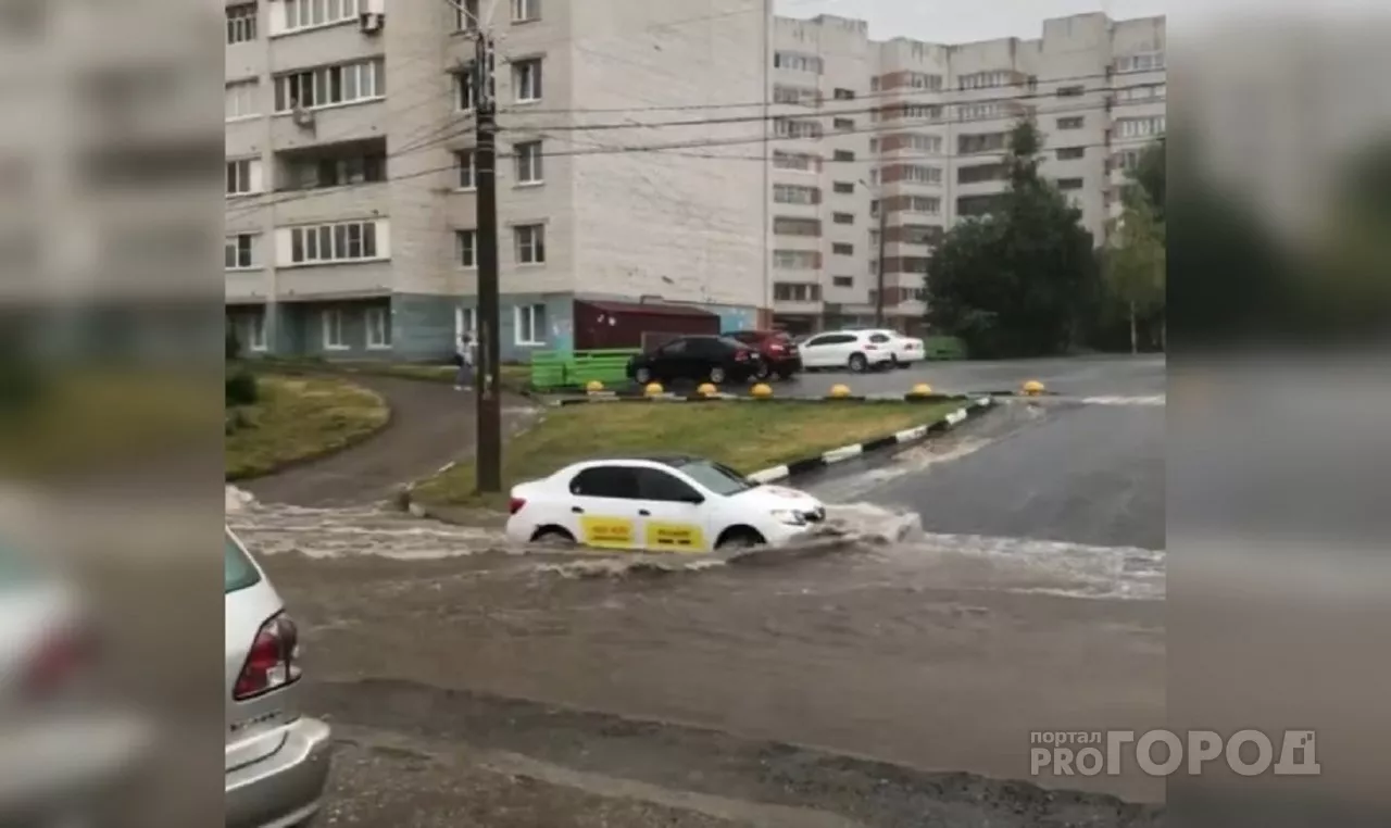 Фото к статье: Чебоксары затапливает проливным дождем