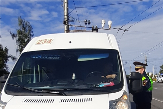 Спецгруппа масочного режима проверила 23 автобуса Чебоксары – Новочебоксарск