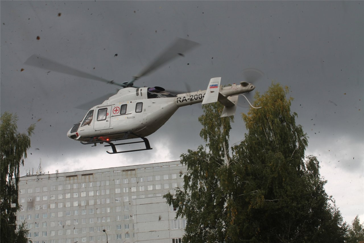 Летающая скорая помощь доставила первого пациента из Батырево в Чебоксары