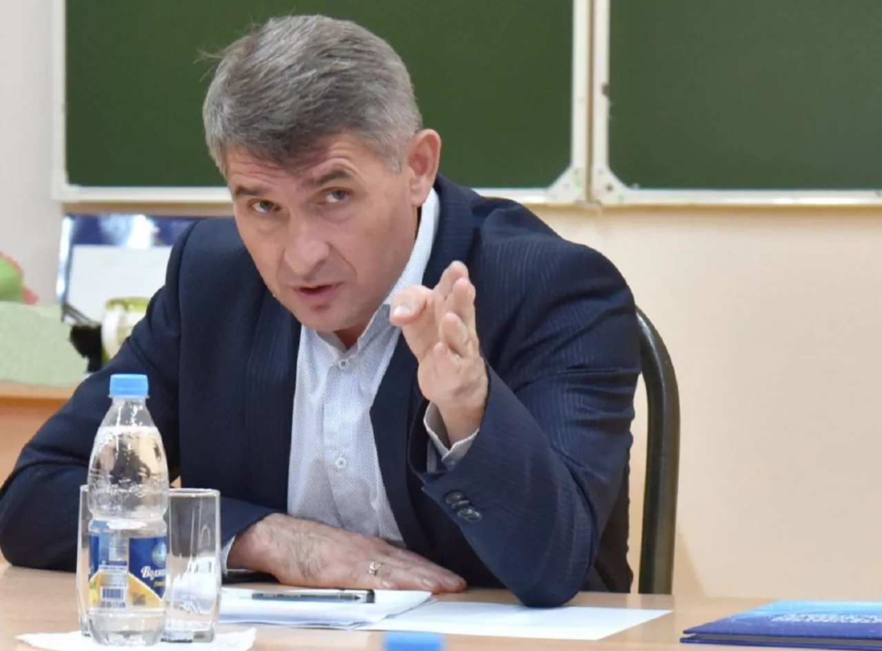 Фото к статье: Юрист из Чувашии рассказал о коллективном иске против Олега Николаева