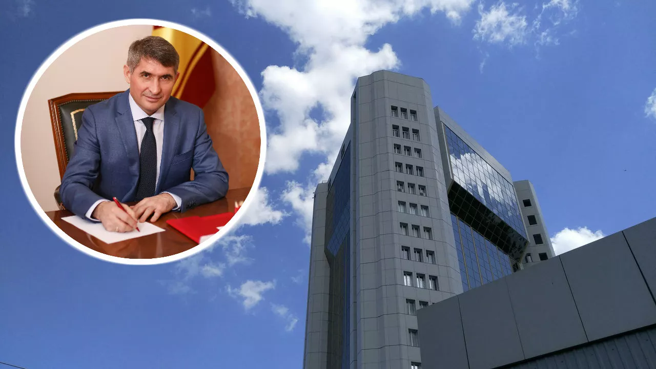 Фото к статье: Николаев в первые дни правления создал ЦУР и назначил себя председателем