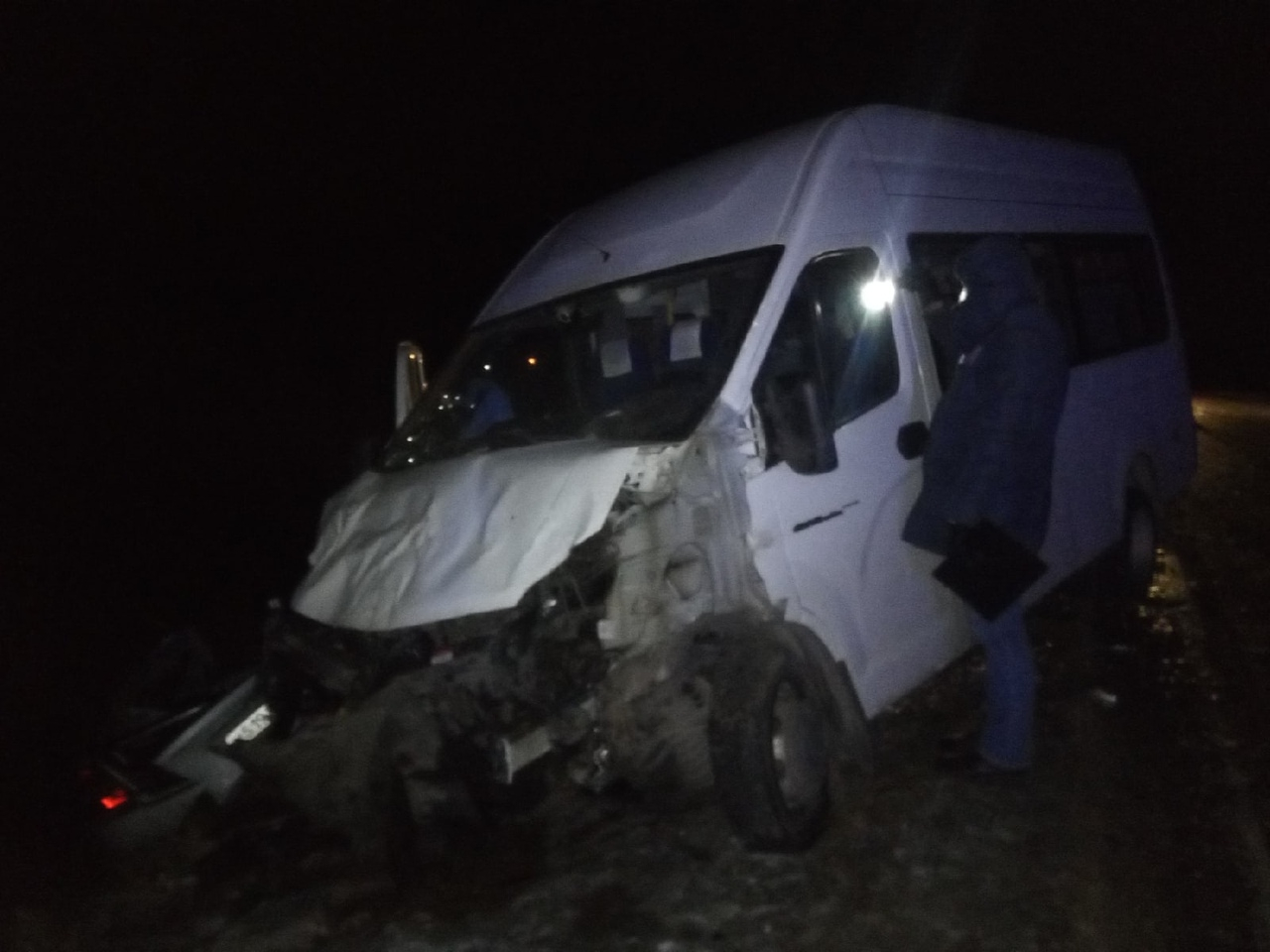Автобус Казань – Чебоксары попал в ДТП, погиб водитель легковушки