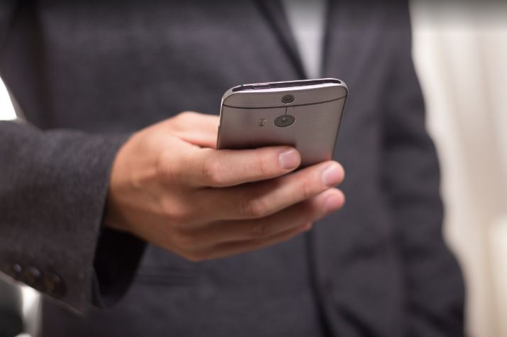«Эвотор» запустил прием платежей на смартфоне с помощью сервисов Сбера