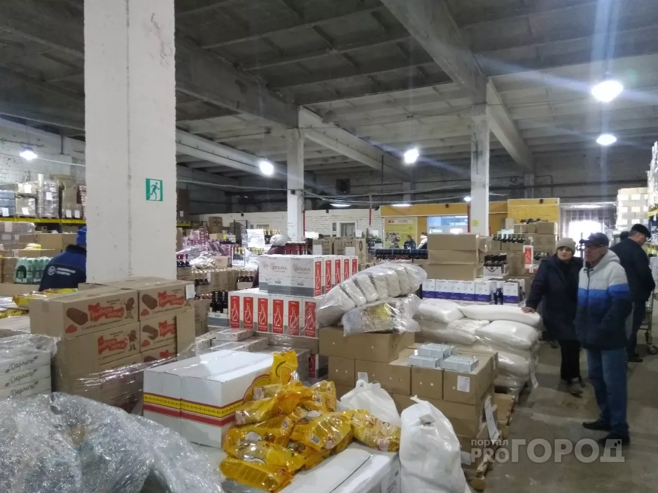 Фото к статье: Власти проверили магазины Чувашии, масло и сахар подешевели