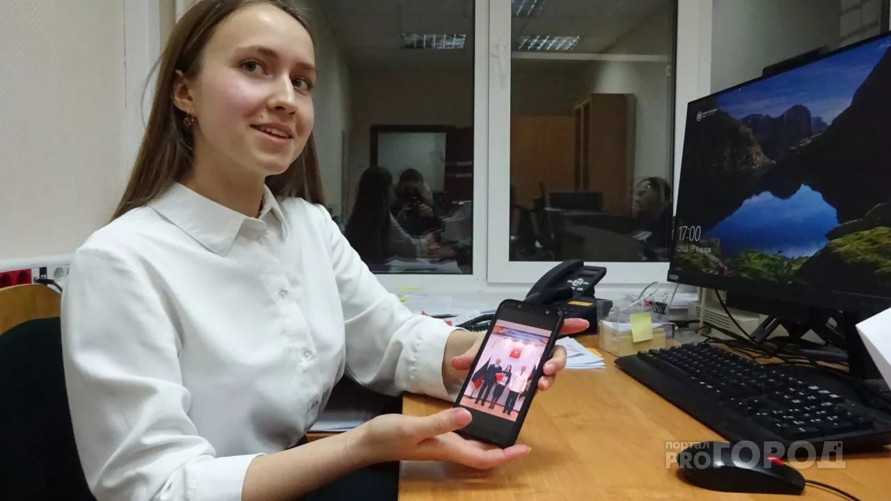 Фото к статье: Лучший гособвинитель Чувашии в свободное от работы время рисует акварелью и путешествует по Родине