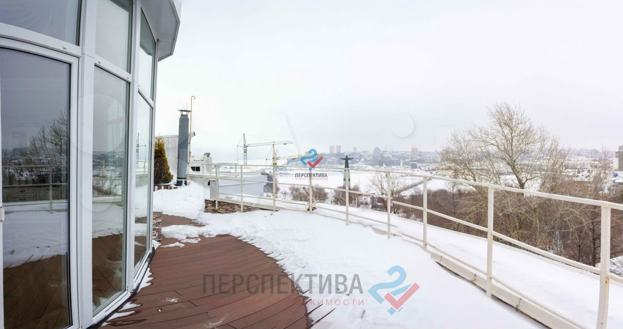 В Чебоксарах на продажу выставили квартиру с террасой за 17 млн рублей