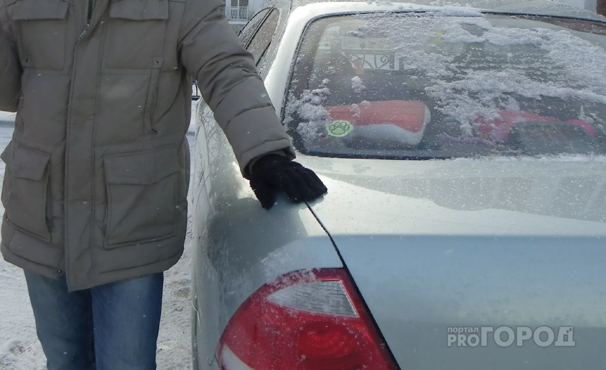 Фото к статье: В Чебоксарах мужчина угнал проданный автомобиль, чтобы снова продать