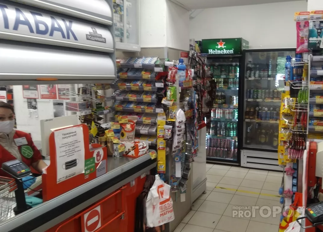 Фото к статье: Во всех магазинах установили минимальную цену на сигареты