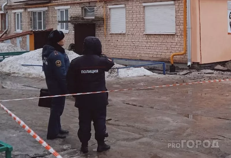 Фото к статье: Следователи завели уголовное дело по пожару в Канаше и выдвинули предварительную версию